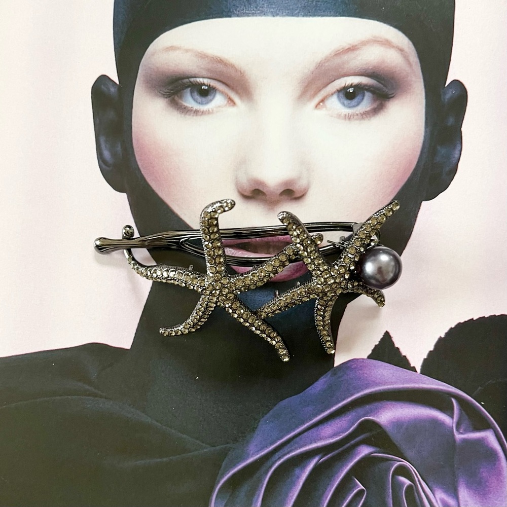 Whimsical Mermaidcore Barbiecore Starfish & Purple Pearl Hair Clip / Barret